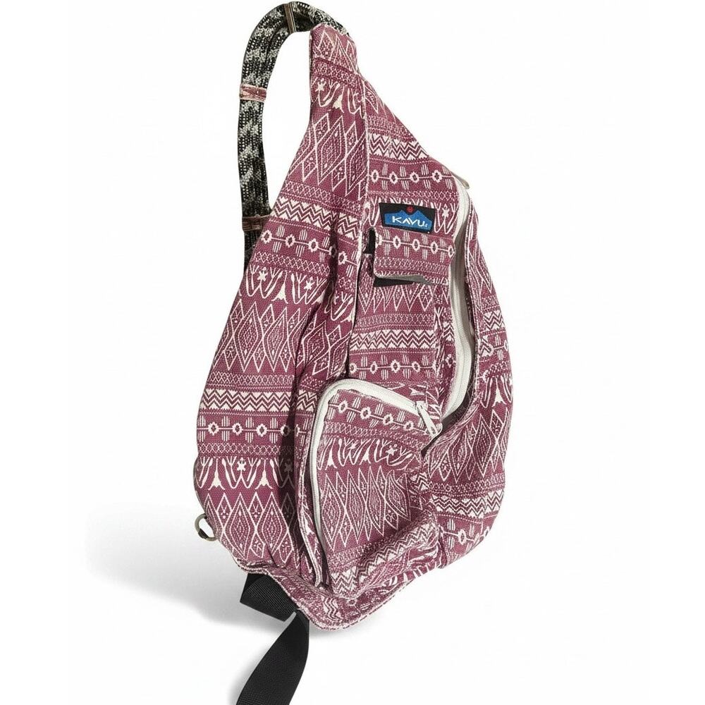 KAVU Crossbody Sling Bag Magenta White Geometric Zip/Buckle Adjustable Strap
